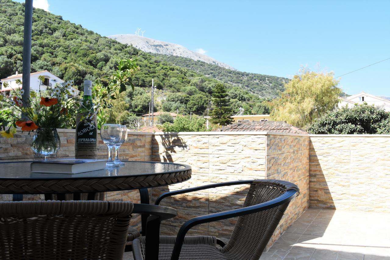 Starvillas Apartments And Studios Agia Efimia Luaran gambar
