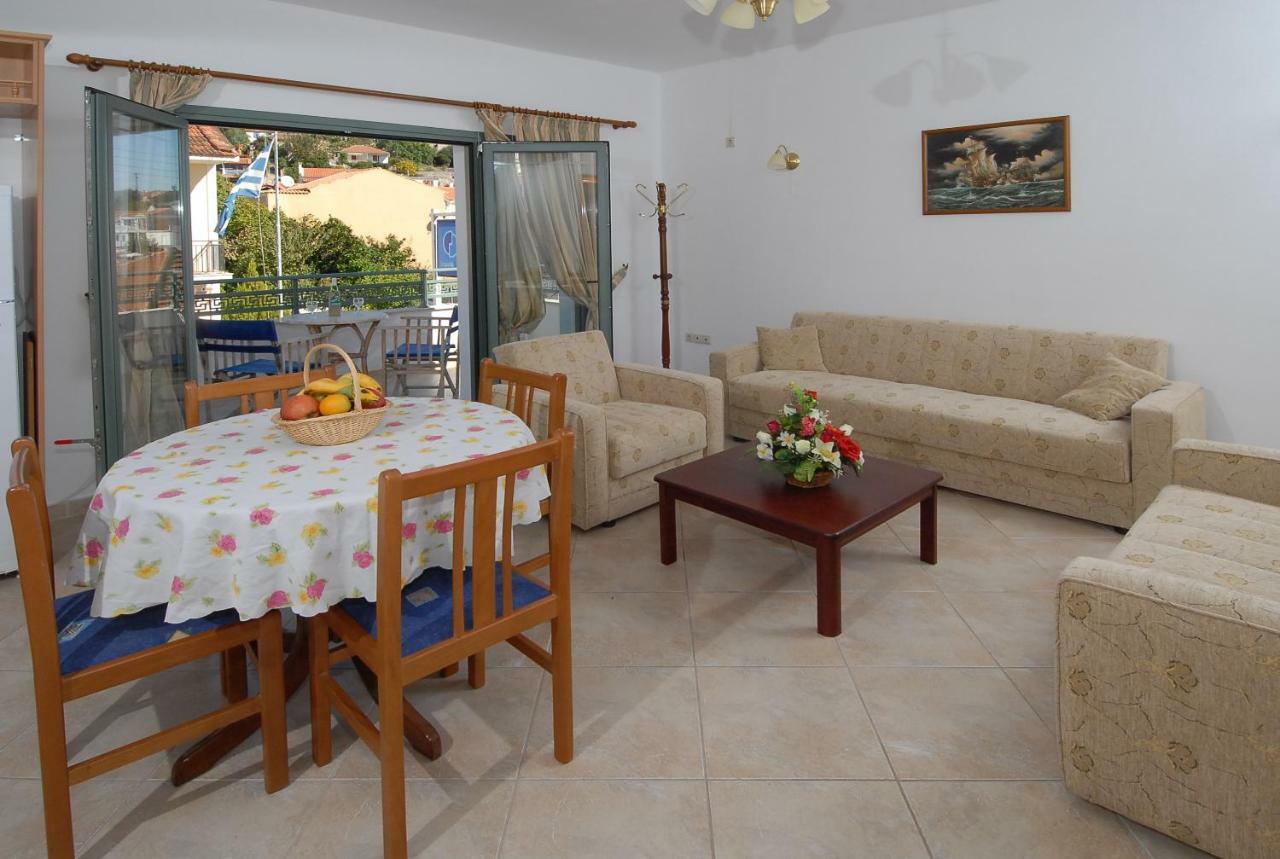 Starvillas Apartments And Studios Agia Efimia Luaran gambar